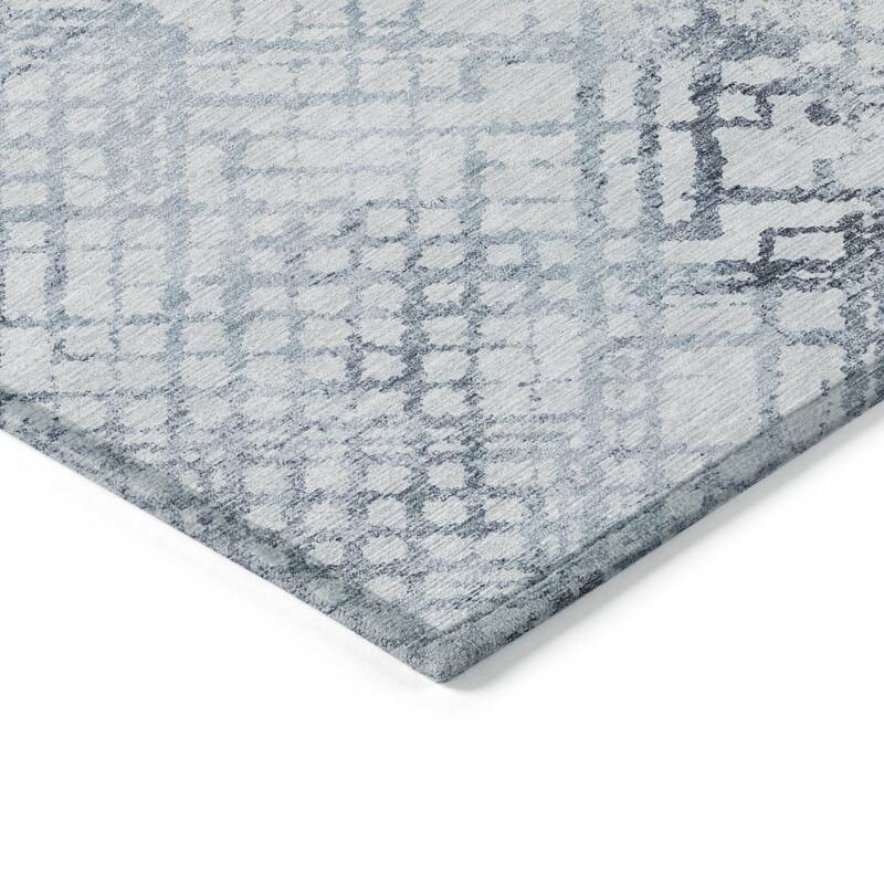 HomeRoots Geometric Transitional Rectangle Outdoor Rug