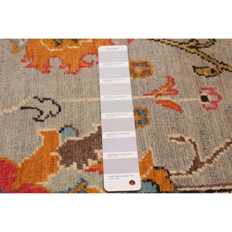 ECARPETGALLERY Hand-knotted Uzbek Ghazni Grey Wool Rug - 5'1 x 6'7