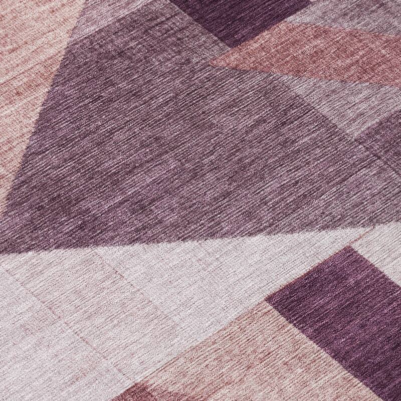 Machine Washable Indoor/ Outdoor Modern Geo Chantille Rug