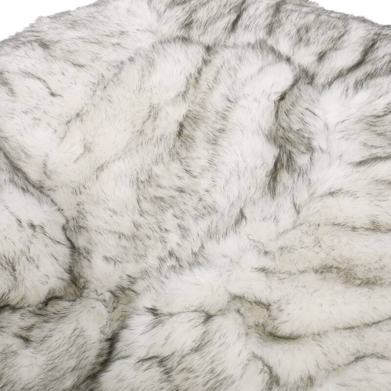 Comfortable Faux Fur Bean Bag with Versatile Design for Relaxation