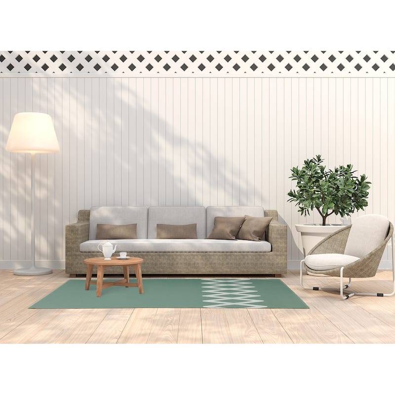 Zipper Stripe Indoor/Outdoor Rug