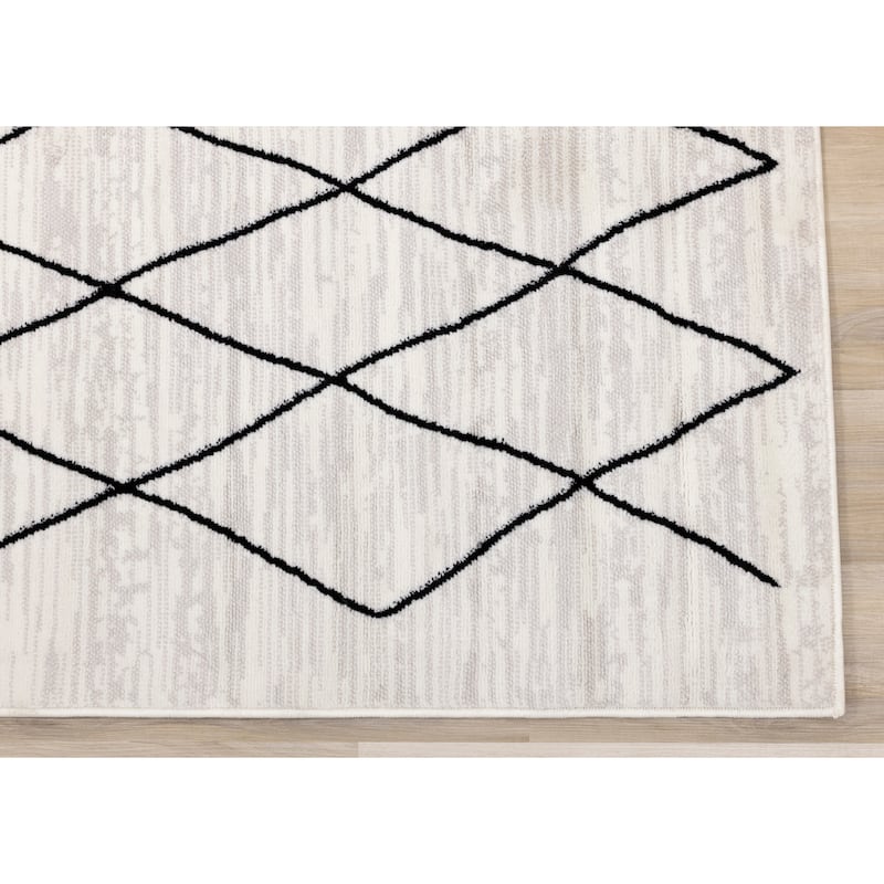 Madrid Collection - Cream/Black Trellis Lines Rug