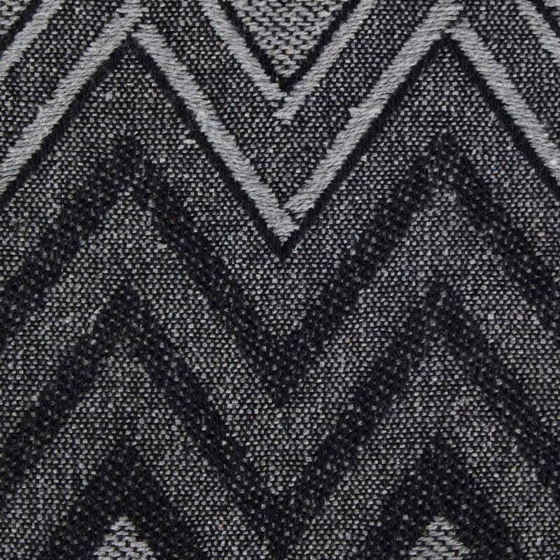 DII Zig-Zag Chevron Throw