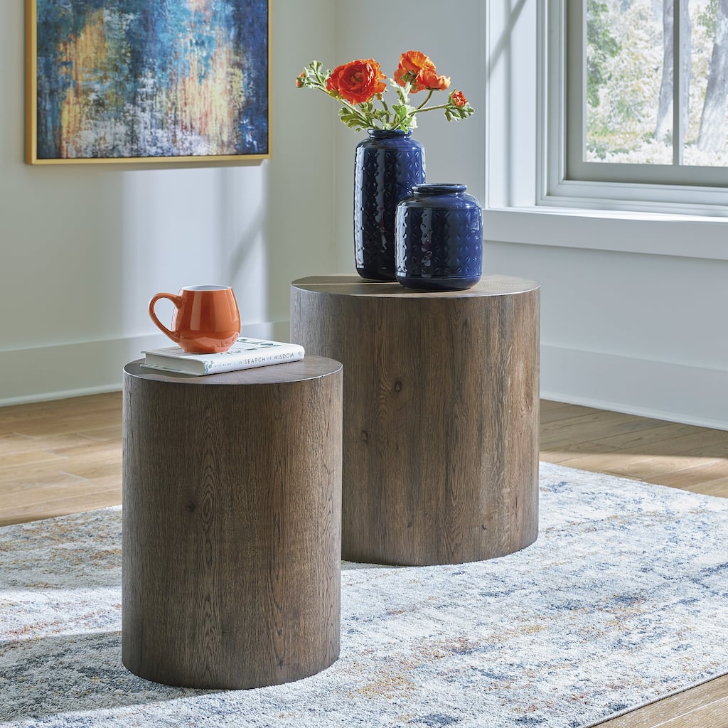 Signature Design by Ashley Cammund Brown Accent Table (Set of 2) - 20" W x 20" D x 20.13" H