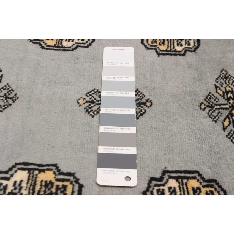 Finest Peshawar Bokhara Grey Rug 5'6" x 7'6" - 5'6 x 7'6