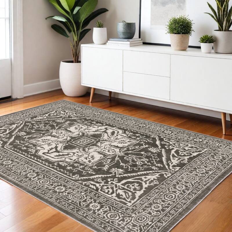 HomeRootsOriental Traditional Rectangle Area Rug - 64.96' X '45.67' X '0.39 - Ivory/Gray
