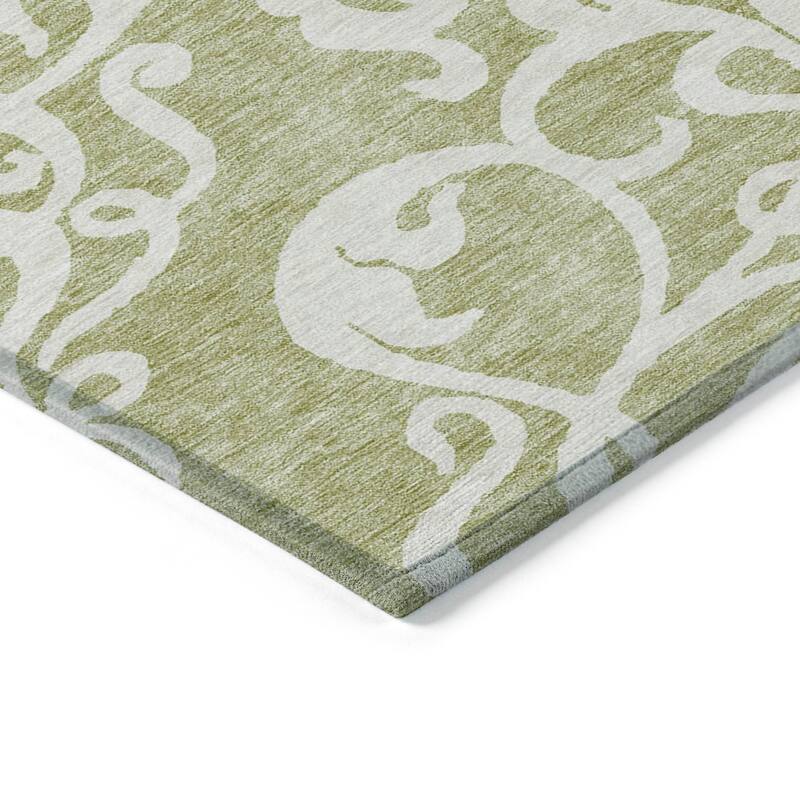 Machine Washable Indoor/ Outdoor Damask Glam Chantille Rug