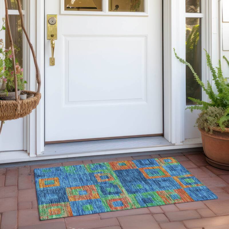 Machine Washable Indoor/ Outdoor Contemporary Blocks Chantille Rug