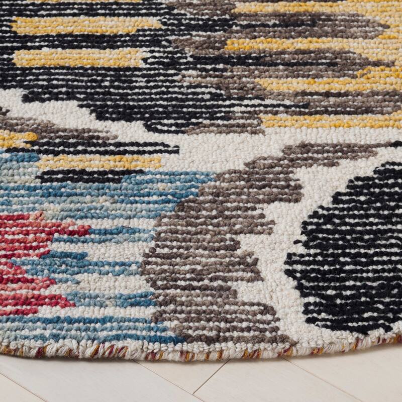 SAFAVIEH Handmade Ikat Ainoriitta Bohemian Wool Rug