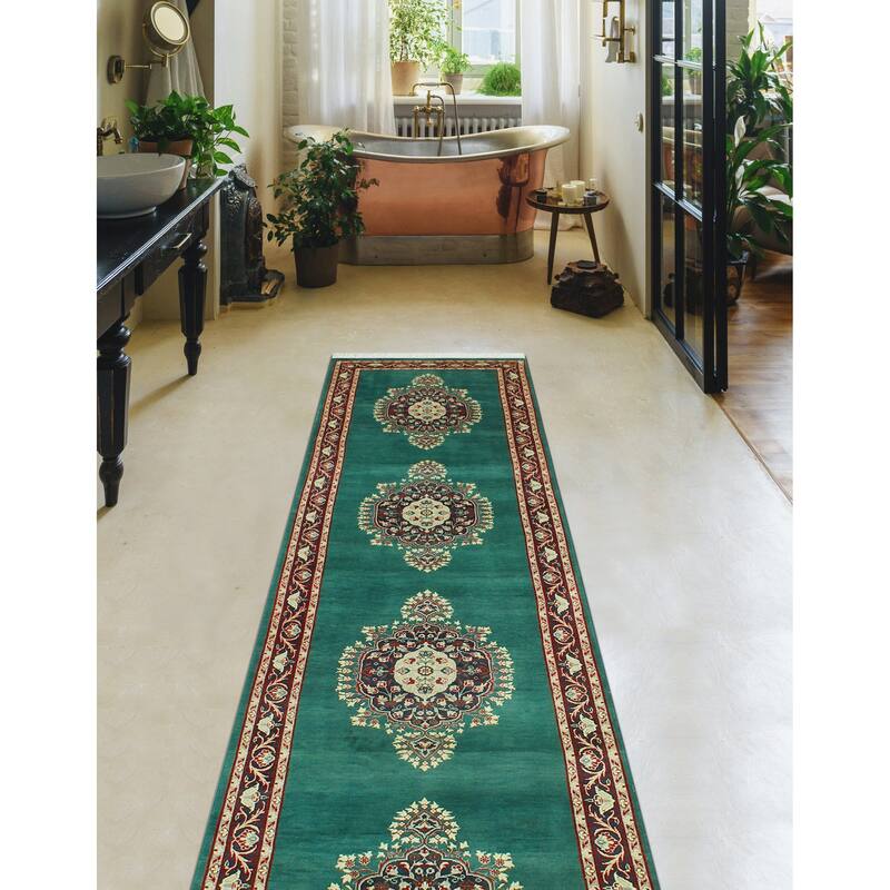 Pak-Persian Ed Green/Ivory Runner - 2'8" x 9'11"