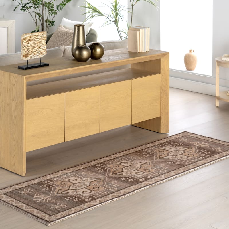 Nuloom Peony Traditional Medallion Machine Washable Area Rug - 2' 6" x 8' - Brown - Runner