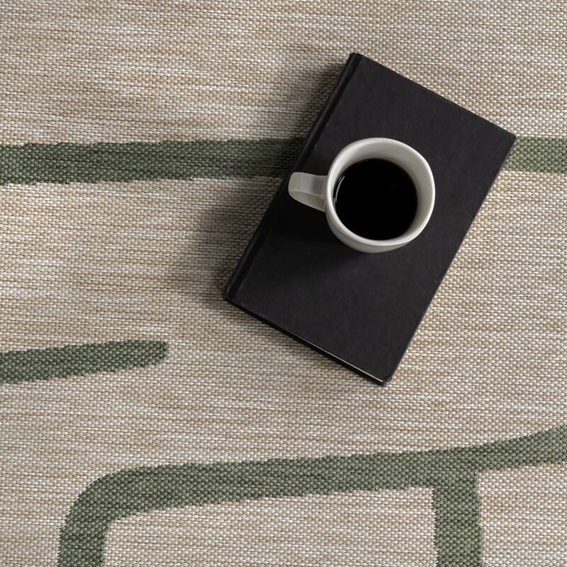 Nuloom Atara Geometric Indoor/Indoor/Outdoor Area Rug