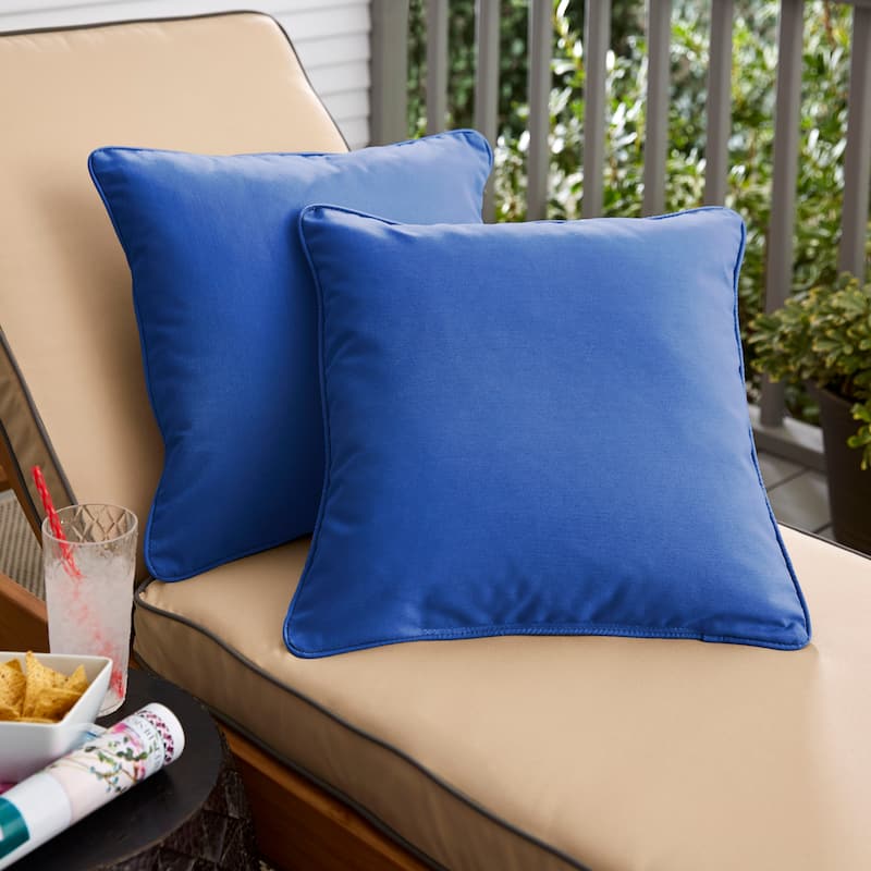 Clara 18-inch Indoor/ Outdoor Sunbrella Throw Pillows (Set of 2) - Blue