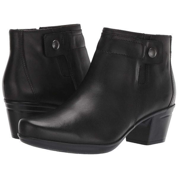 clarks women's emslie jada leather booties