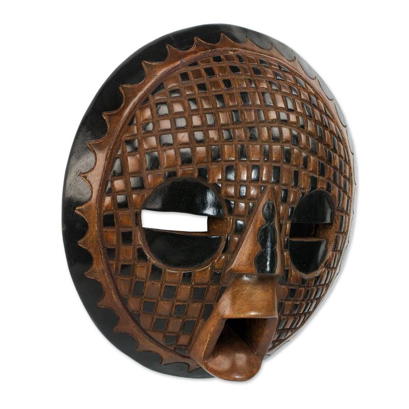 Handmade Apology African wood mask (Ghana)