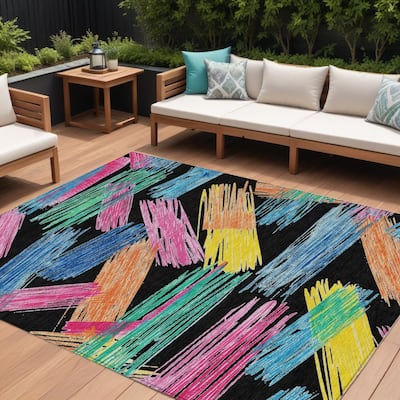 HomeRoots Striped Contemporary Rectangle Outdoor Rug