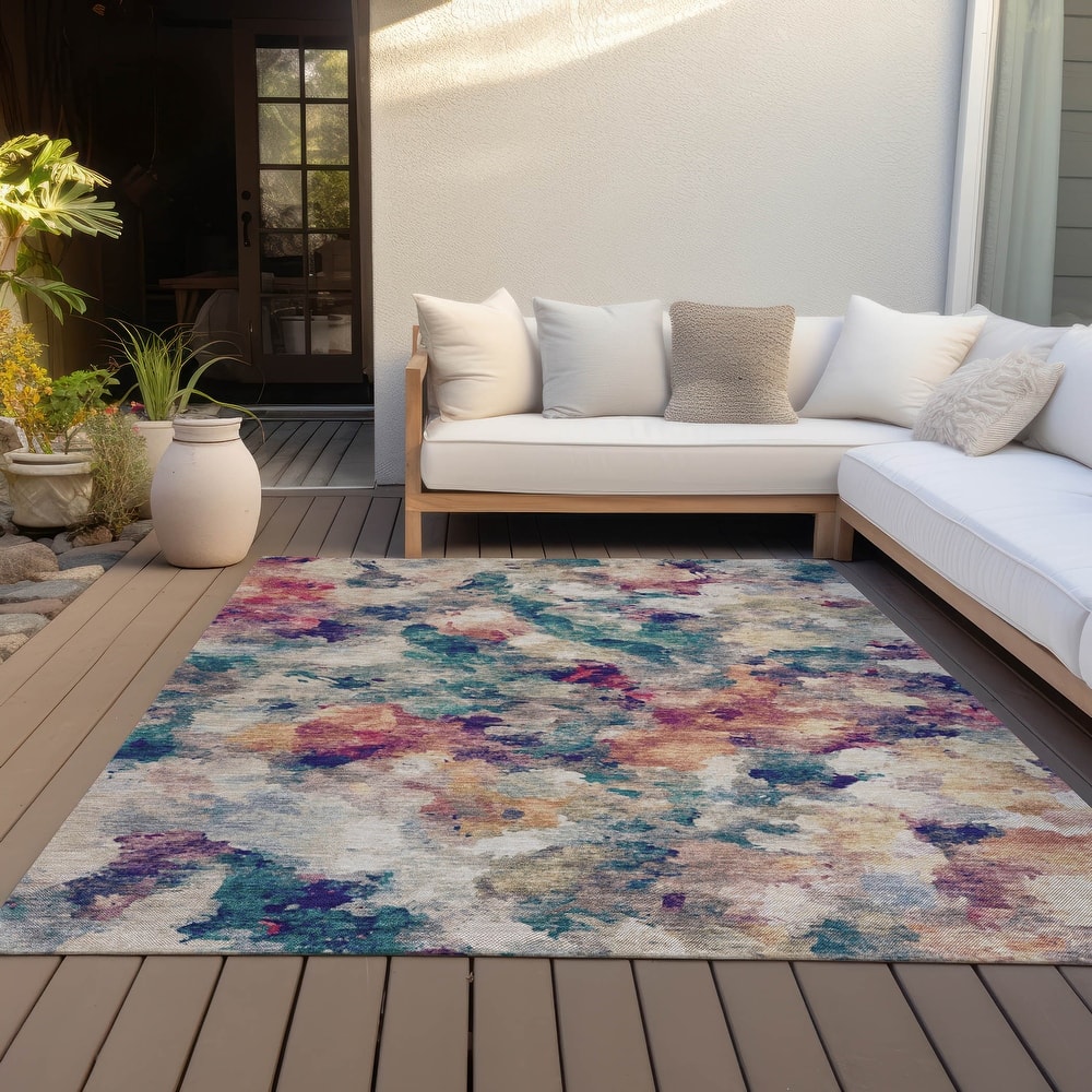 Machine Washable Indoor/Outdoor Modern Artistry Chantille Rug