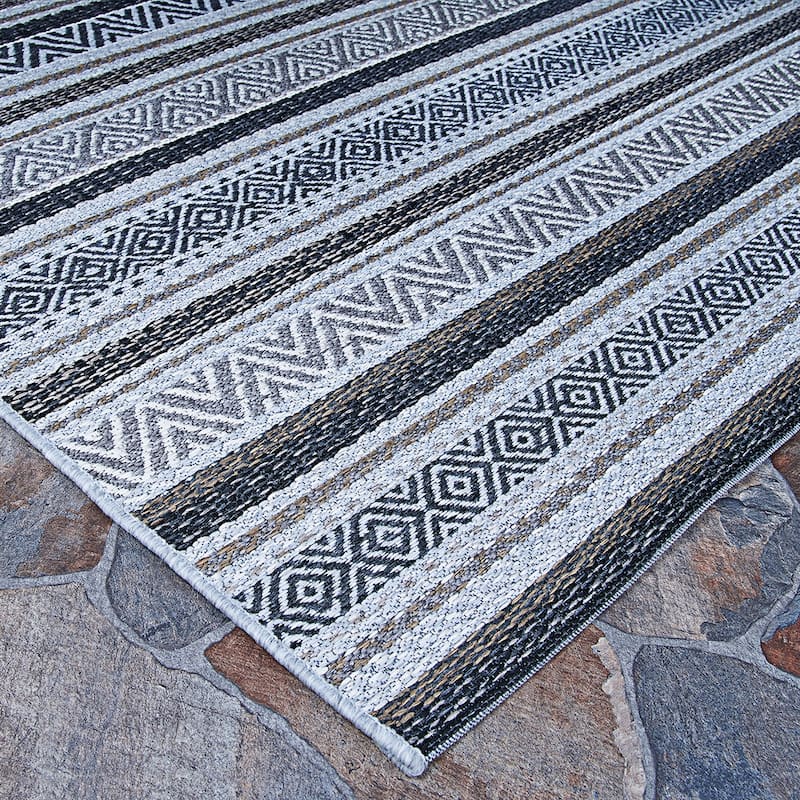 Porch & Den Casilda Indoor/ Outdoor Area Rug