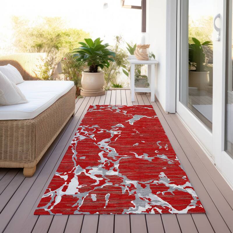 Machine Washable Indoor/ Outdoor Abstract Camo Chantille Rug