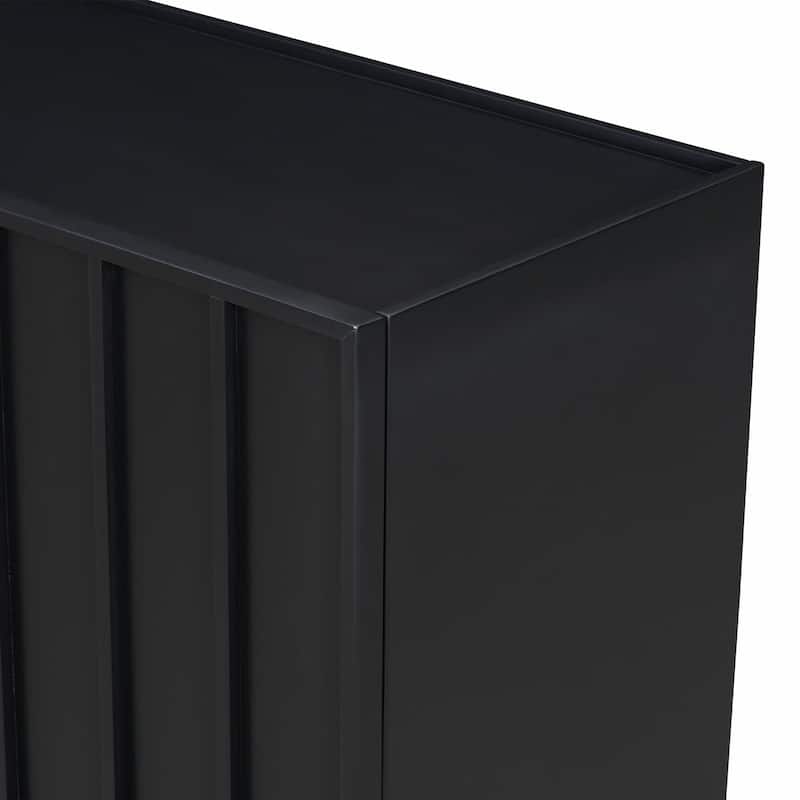 Modern Cabinet with 4 Doors