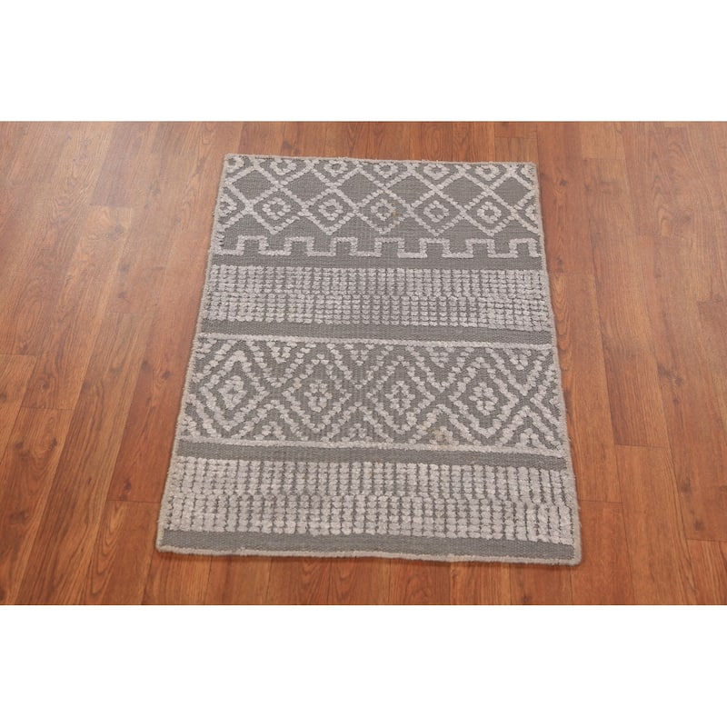 Geometric Moroccan Oriental Foyer Rug Handmade Grey Wool Carpet - 2'0"x 3'0"
