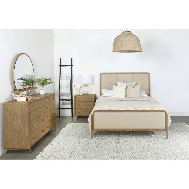 Arini 4-Piece Bedroom Set - Cream/Sand Wash - California King