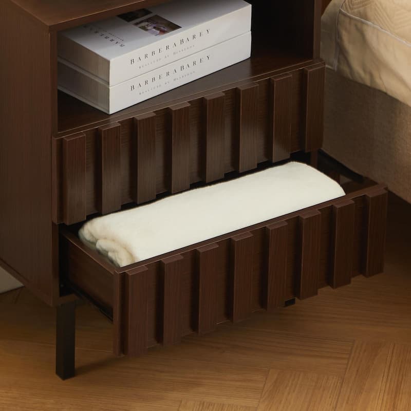 Mid Century Woodgrain Nightstand Pair 2 Drawers Bedside Table