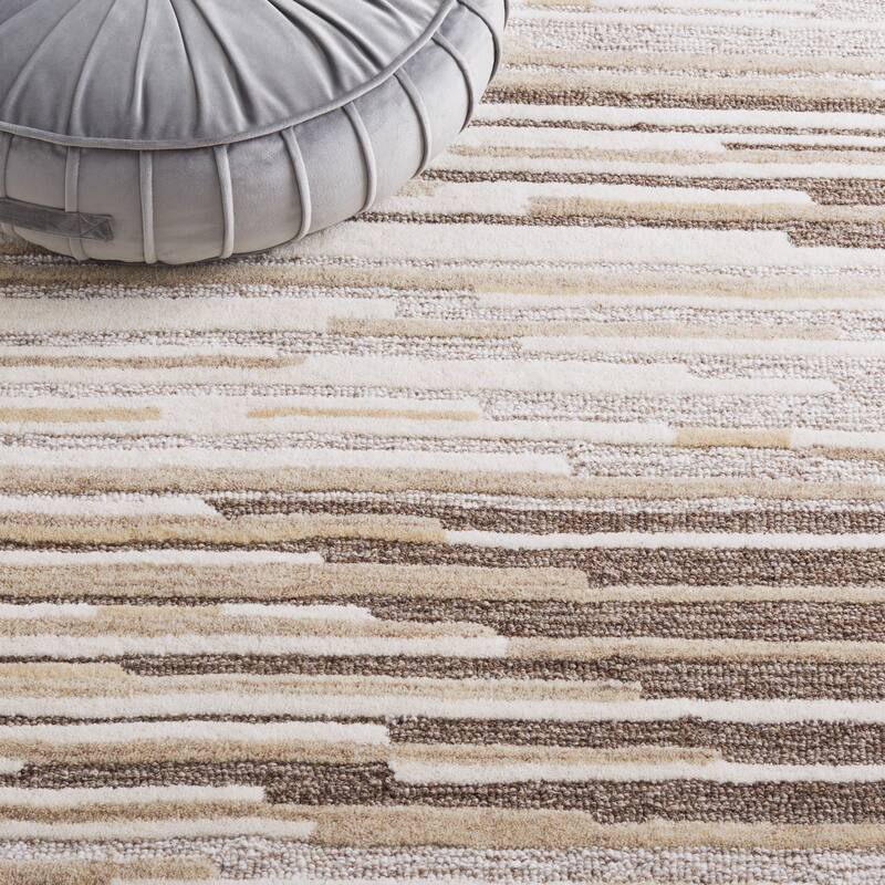 Martha Stewart by SAFAVIEH Dubica Rustic Stripe Wool Rug