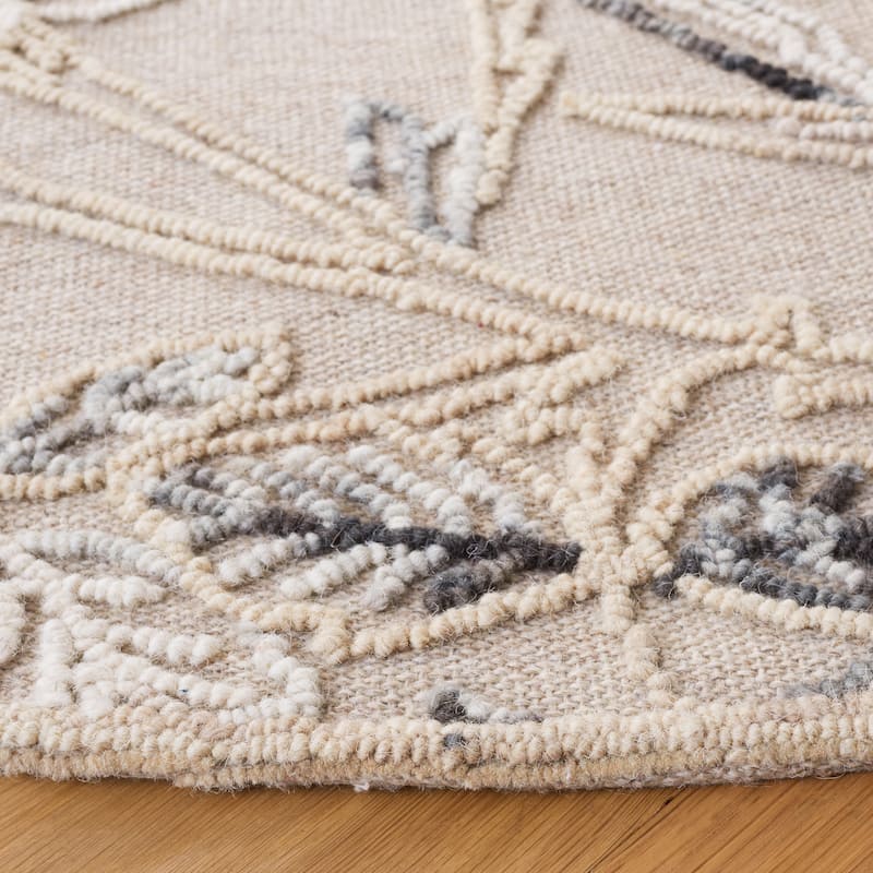 SAFAVIEH Handmade Trace Shantel Wool Rug