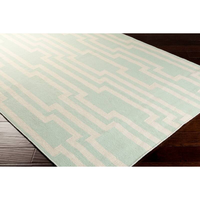Hand-Woven Ronnie Geometric Wool Area Rug