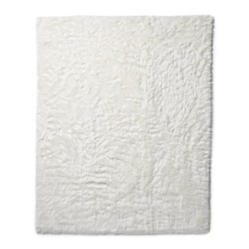 Strick & Bolton Newport Faux Sheepskin Shag Area Rug