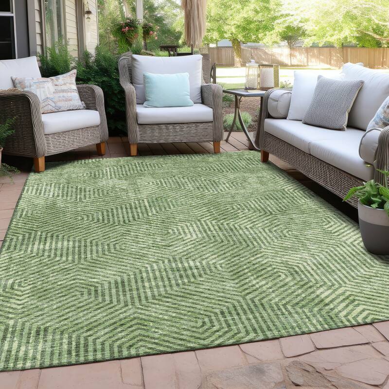 Machine Washable Indoor/ Outdoor Chantille Contemporary Maze Rug - Green - 8' x 10'