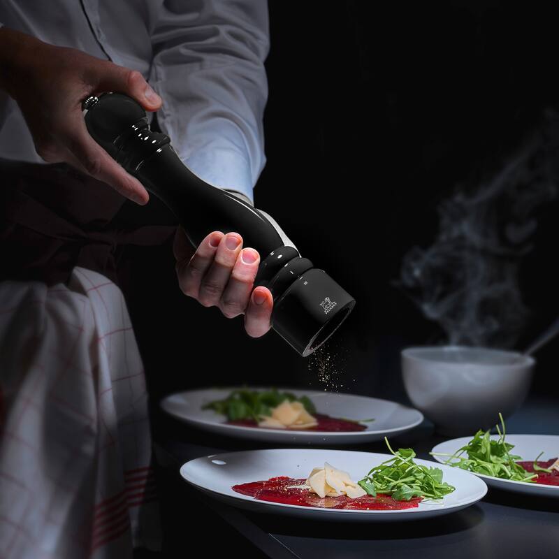 Peugeot Paris Classic Salt Mill, 7-Inch, Black Lacquer