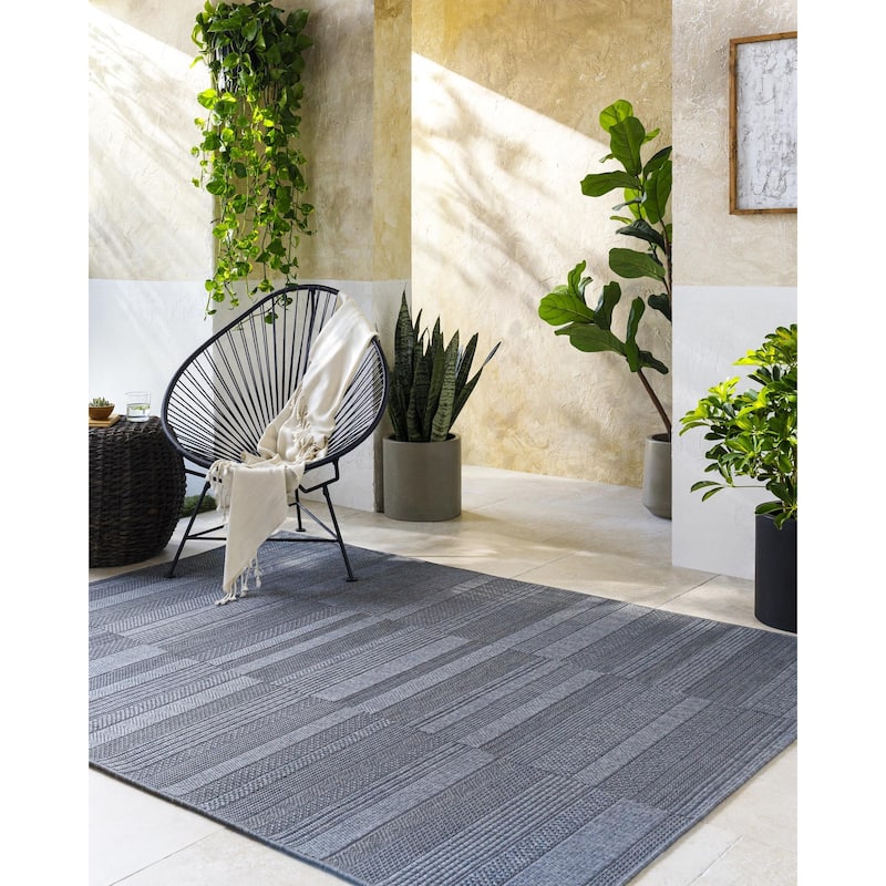 Livabliss Sandra Farmhouse Outdoor Area Rug - Black - 7'10" x 10'