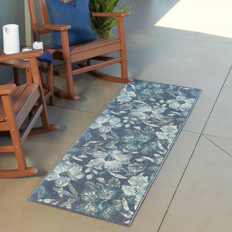 Outdoor Trisha Collection Area Rug - Blue - 2'x6'
