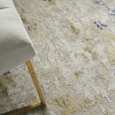 EXQUISITE RUGS Laureno Hand-knotted Bamboo Silk Beige/Gold Area Rug.