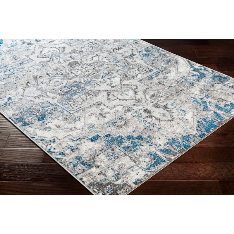 Livabliss Meadow View Distressed Medallion Area Rug