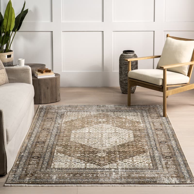 Nuloom Charvi Distressed Medallion Fringe Area Rug