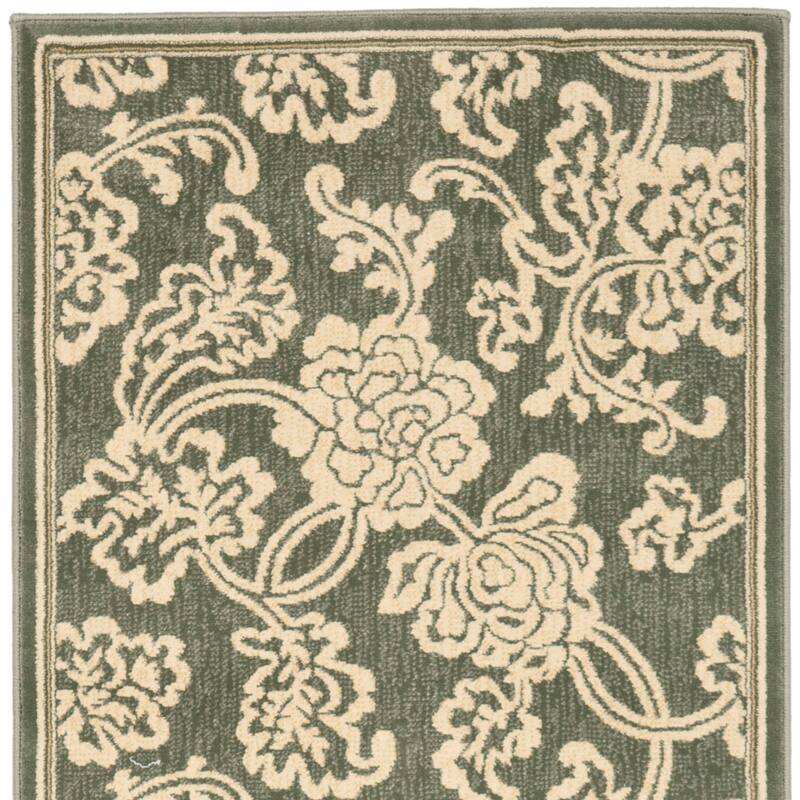 SAFAVIEH Treasures Manda Oriental Rug