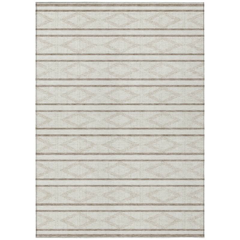 HomeRoots Geometric Transitional Rectangle Outdoor Rug