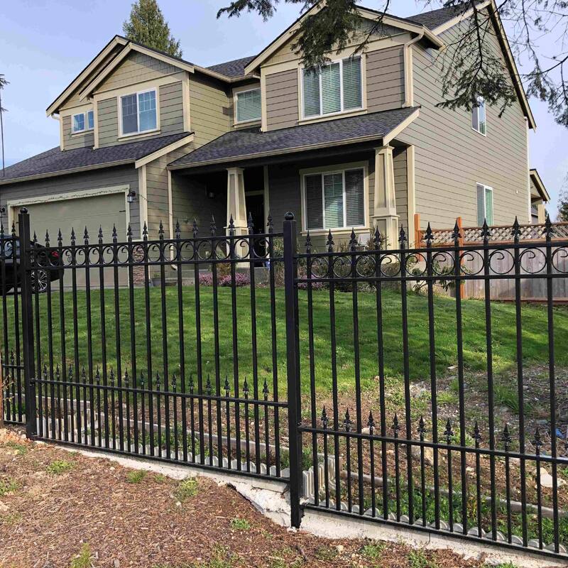 ALEKO Yard Garden Prague Style Steel 8' x 5' Black Fence Set of 2 Panels