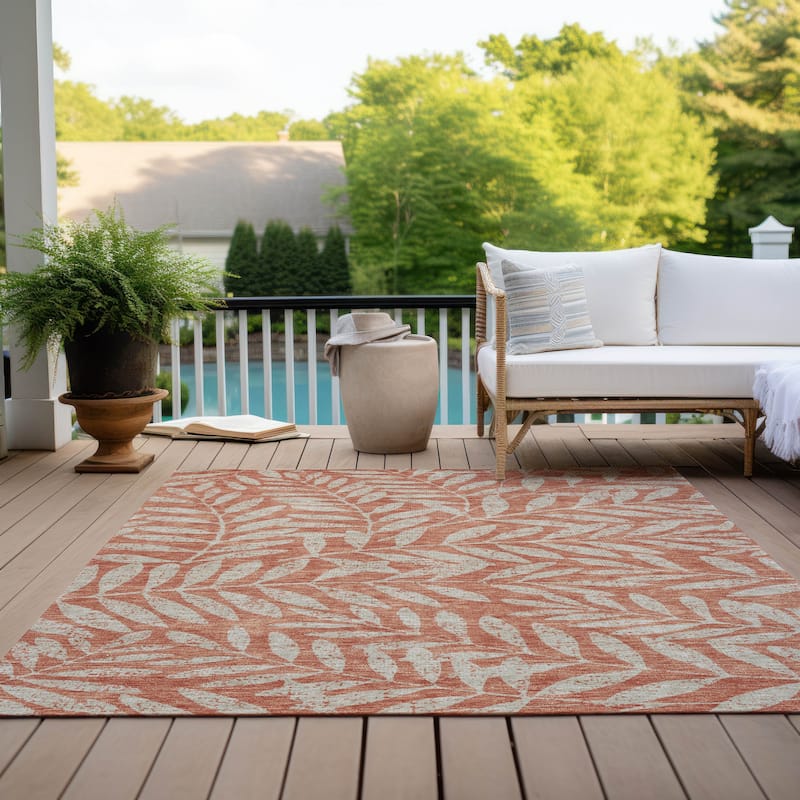 Machine Washable Indoor/ Outdoor Chantille Palm Rug