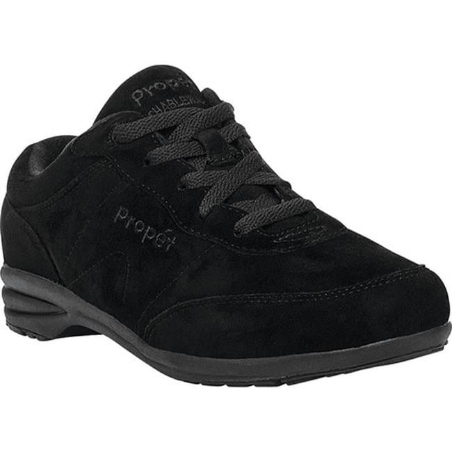 propet slip resistant shoes