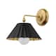 Option Black / Gold Leaf