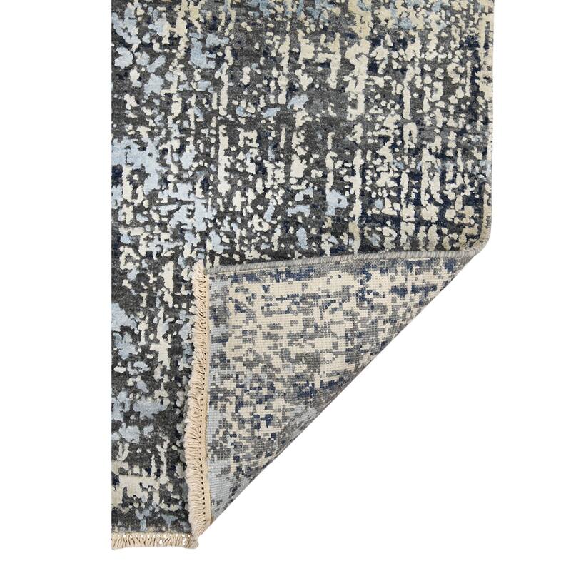 Majestic Casse Modern & Contemporary Abstract Hand-Knotted Area Rug