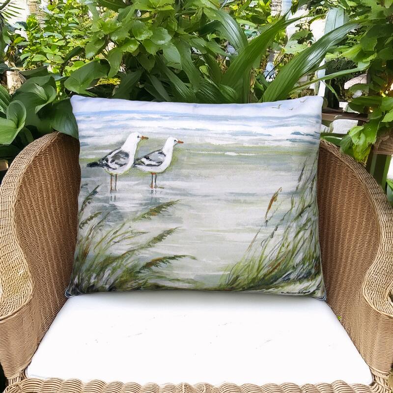 Magnolia Casual Outdoor Pillow Seagulls on Beach 19x24