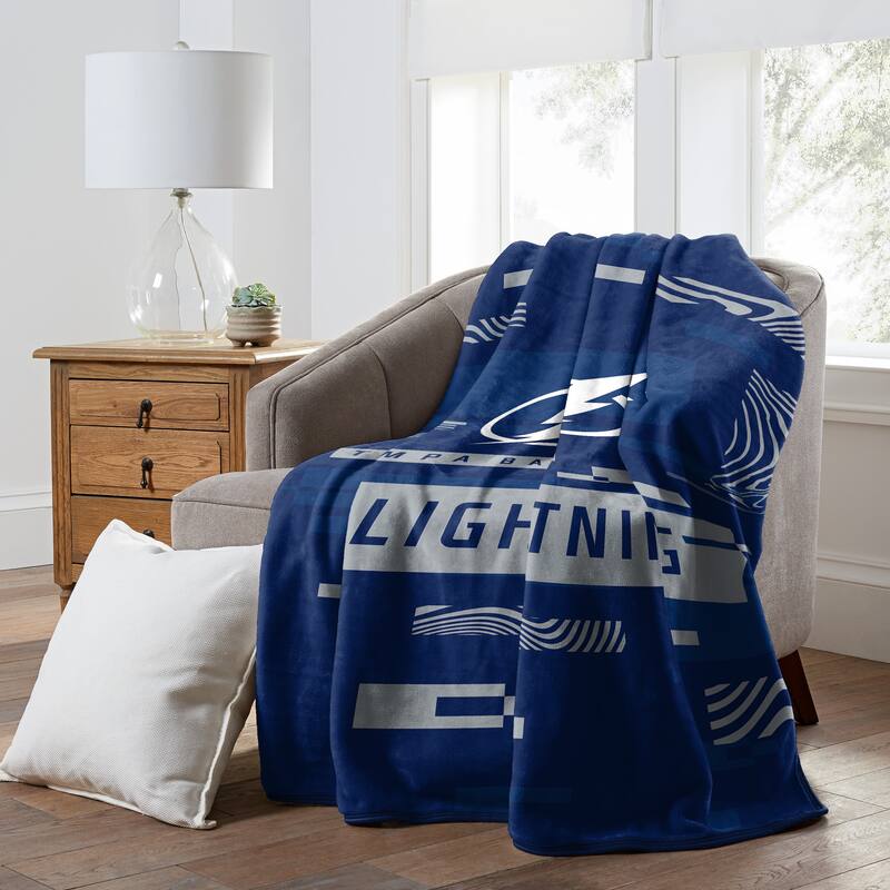NHL Tampa Bay Lightning Digitize Raschel Throw Blanket