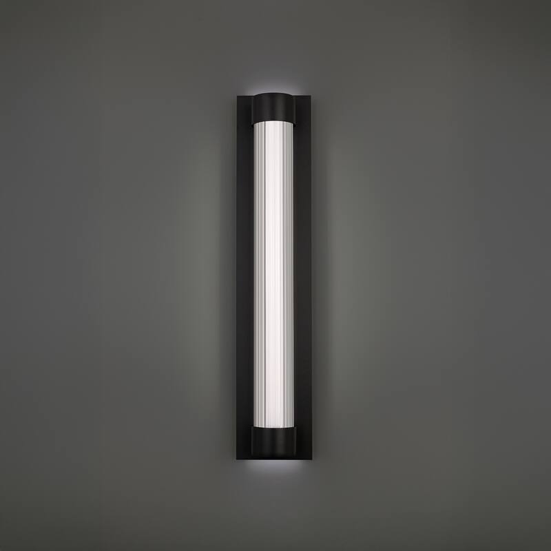 Chyzel 18in LED Outdoor Wall Light Selectable CCT 2700-3000-3500-4000K set to 2700K in Black