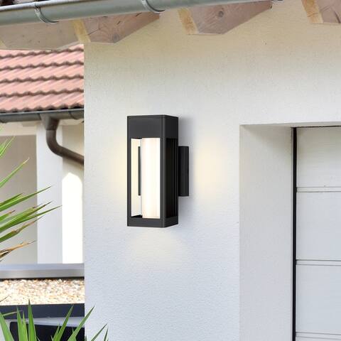 Nox WBA Architectural Outdoor LED Wall Light