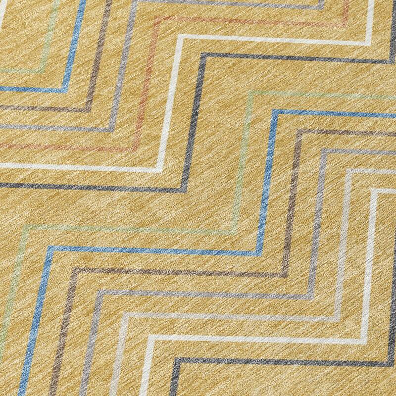Machine Washable Indoor/ Outdoor Modern Chevron Chantille Rug